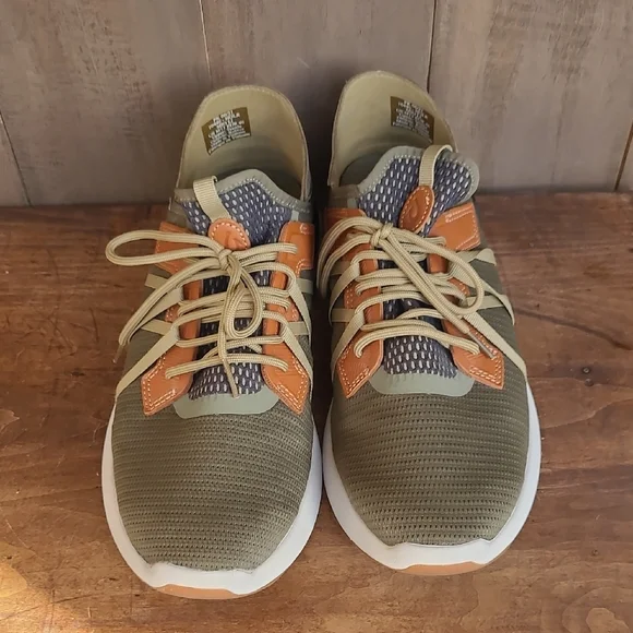 OluKai Mio Li Casual Sneaker Men